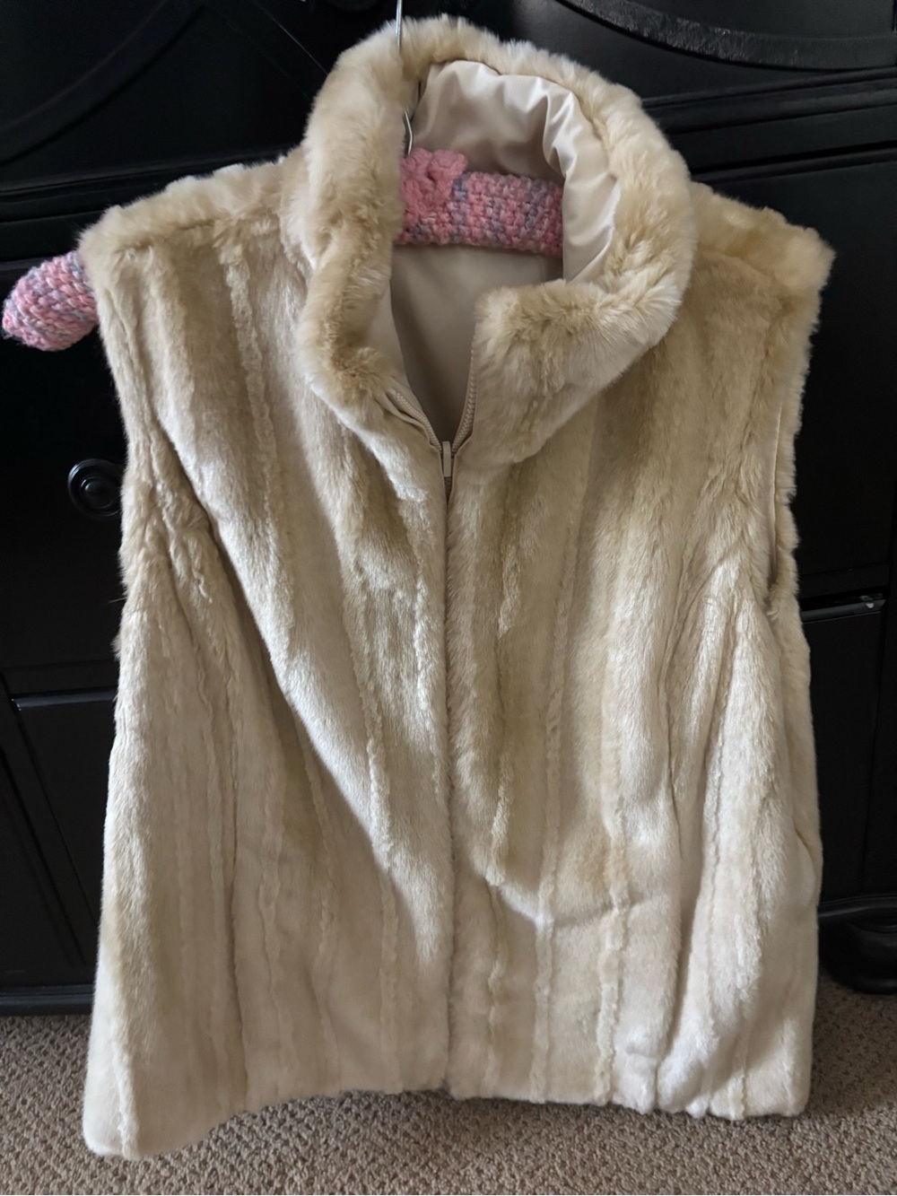 Fur vest